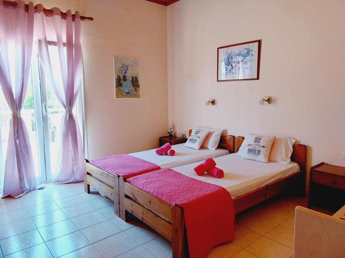 Zoi & Alexia Apartments Ipsos Dış mekan fotoğraf