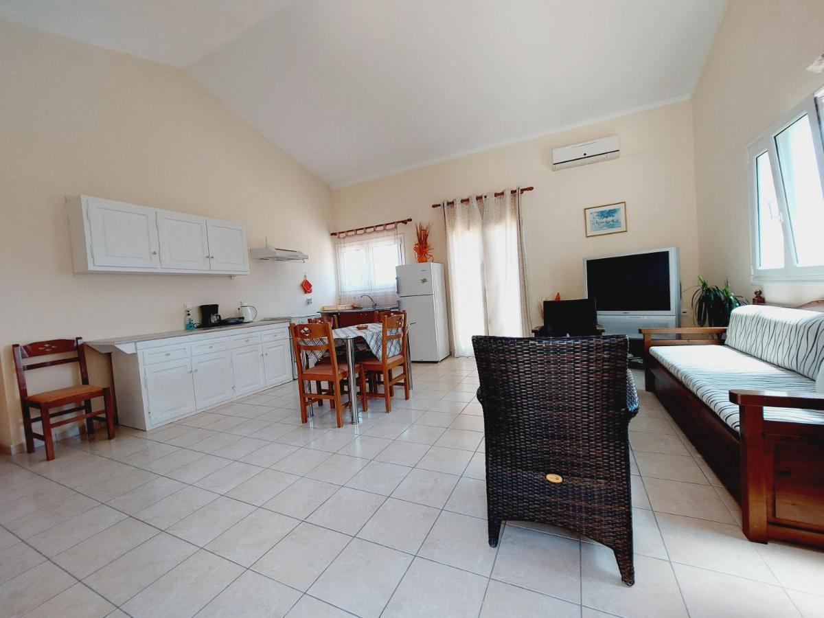 Zoi & Alexia Apartments Ipsos Dış mekan fotoğraf