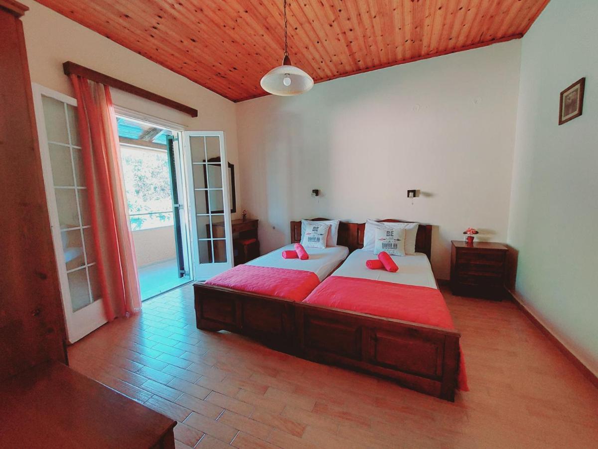 Zoi & Alexia Apartments Ipsos Dış mekan fotoğraf