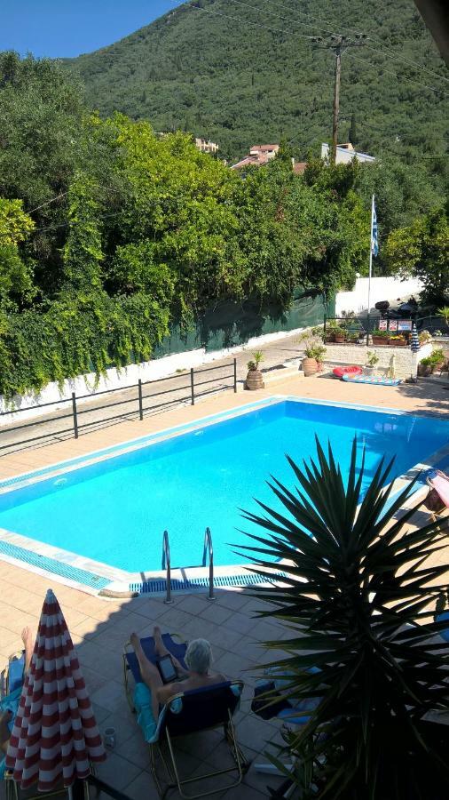 Zoi & Alexia Apartments Ipsos Dış mekan fotoğraf